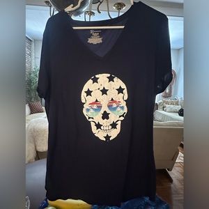 No Boundaries V-Neck T-Shirt